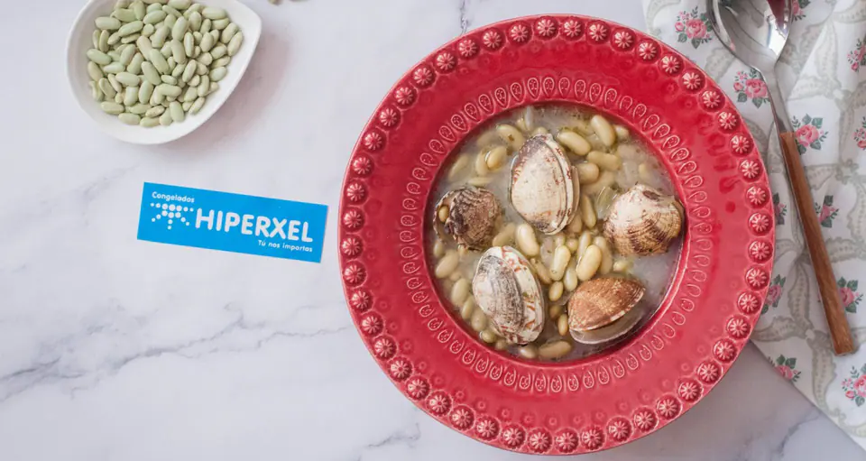 Alubias verdinas con almejas